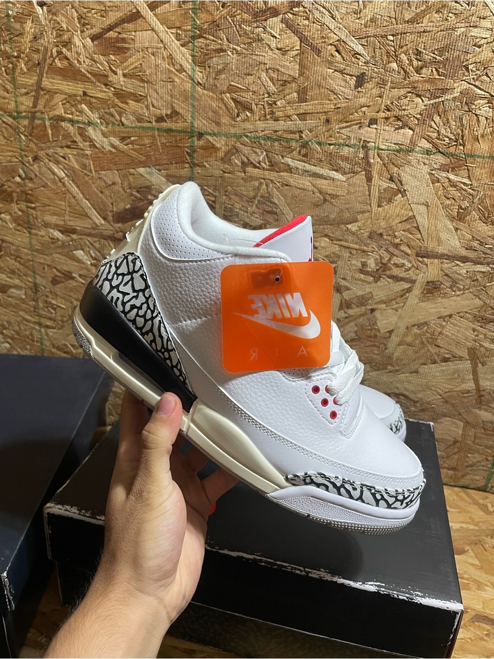 Air Jordan 3 Retro “White Cement”